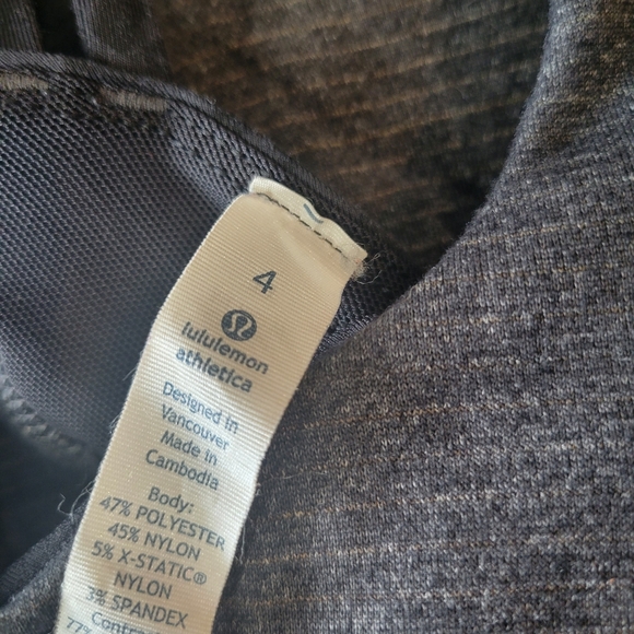 Lululemon Athletica Wild Tank W/Bra Heathered/Desert Snake Womens Size 4 - Picture 6 of 6